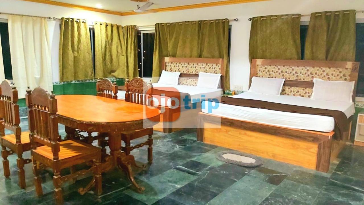 Hotel Well Inn Purî Extérieur photo
